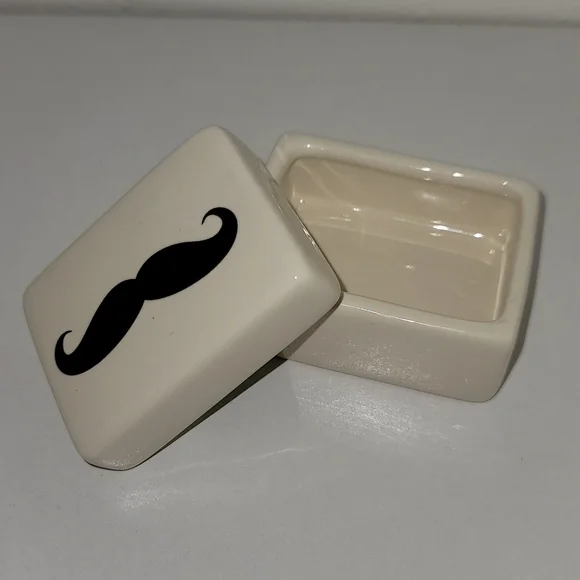 Mustache Trinket Box - Picture 1 of 2